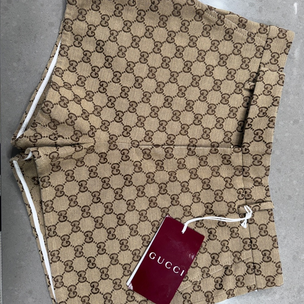 Gucci Beige Brown Monogram High-Waist Shorts - Picture 6 of 7